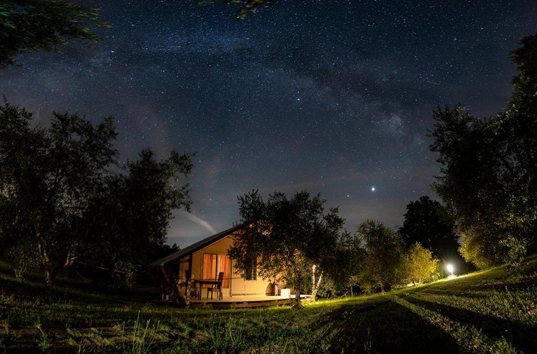 Glamping In Toscana, Luxury Tents In Agriturismo Biologico Sorano  Extérieur photo