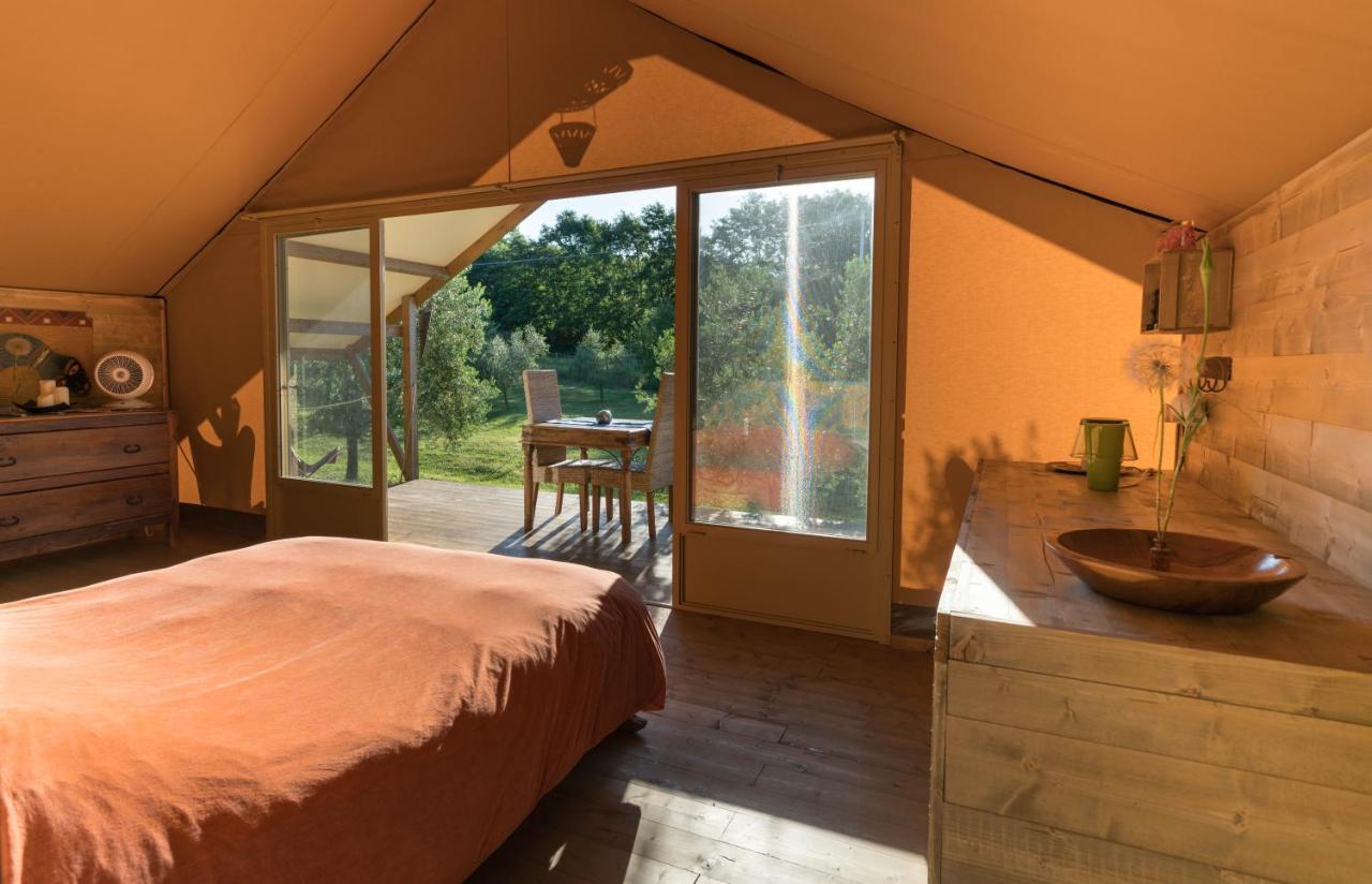 Glamping In Toscana, Luxury Tents In Agriturismo Biologico Sorano  Extérieur photo