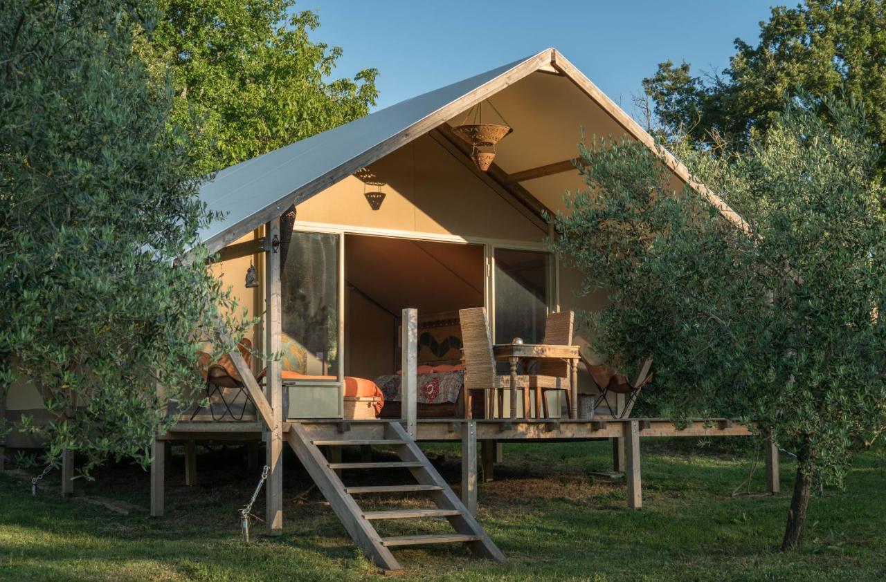 Glamping In Toscana, Luxury Tents In Agriturismo Biologico Sorano  Extérieur photo